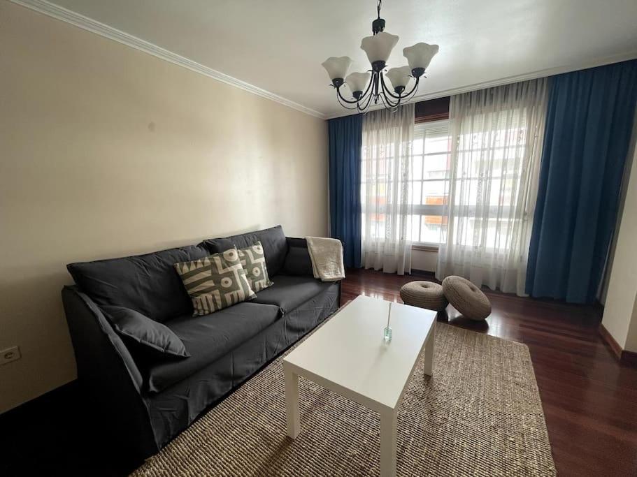 Agradable Apartamento Centrico En Cangas Exteriör bild